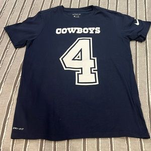 Boys size M NIKE DALLAS COWBOYS PRESCOTT short sleeve shirt